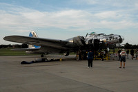 B-17 @ KBWG